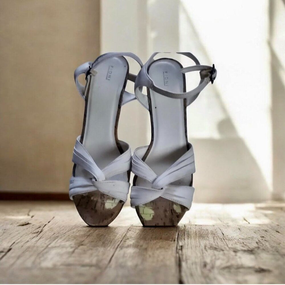 FIONI Clothing Women's White Strappy Sandals